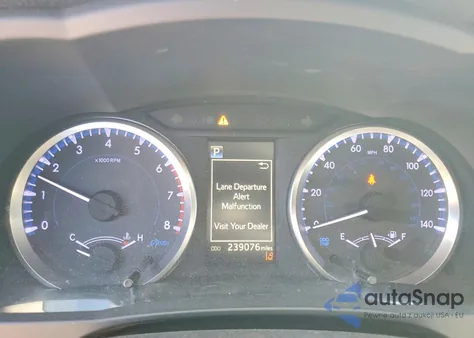 2019 Toyota Highlander Le z USA, uszkodzony, nr VIN 5TDZARFH0KS043761